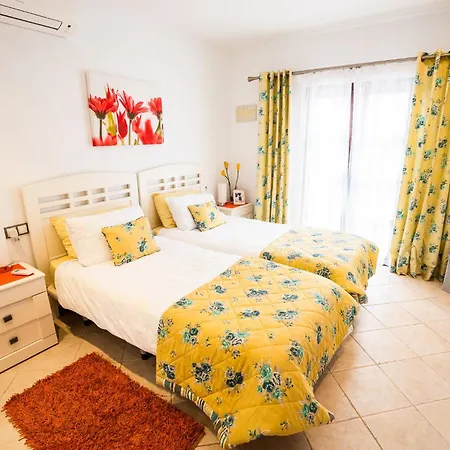 Adeje Paradise אדחה